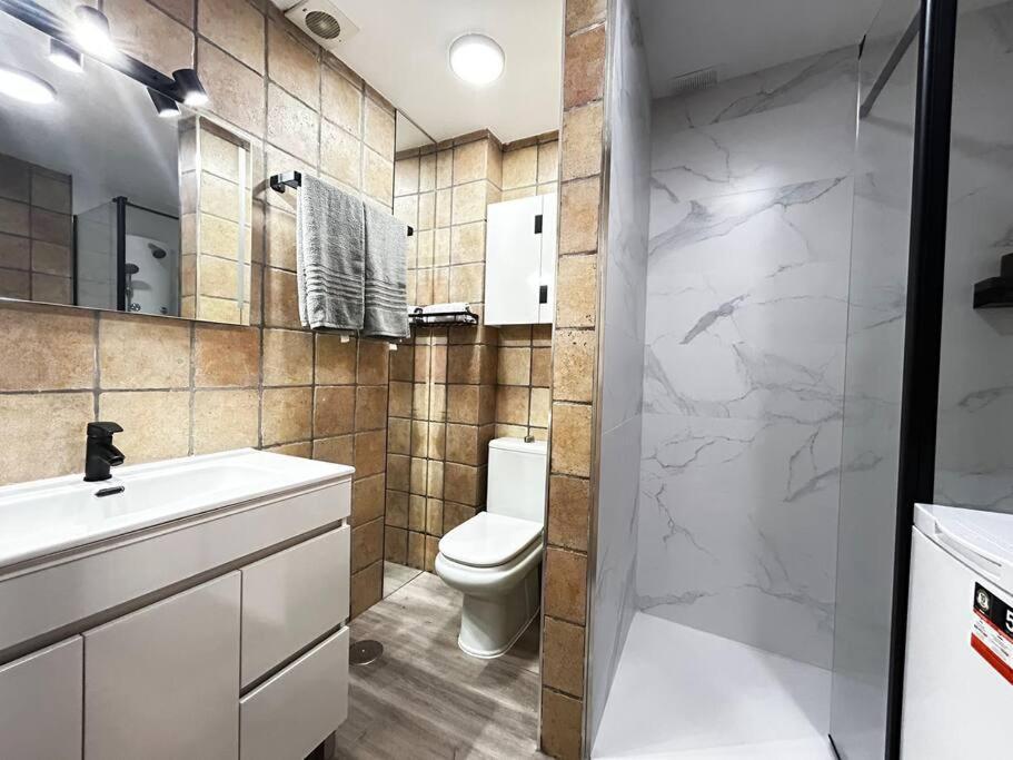 Apartamento Amueblado En El Centro De Madrid Exteriör bild